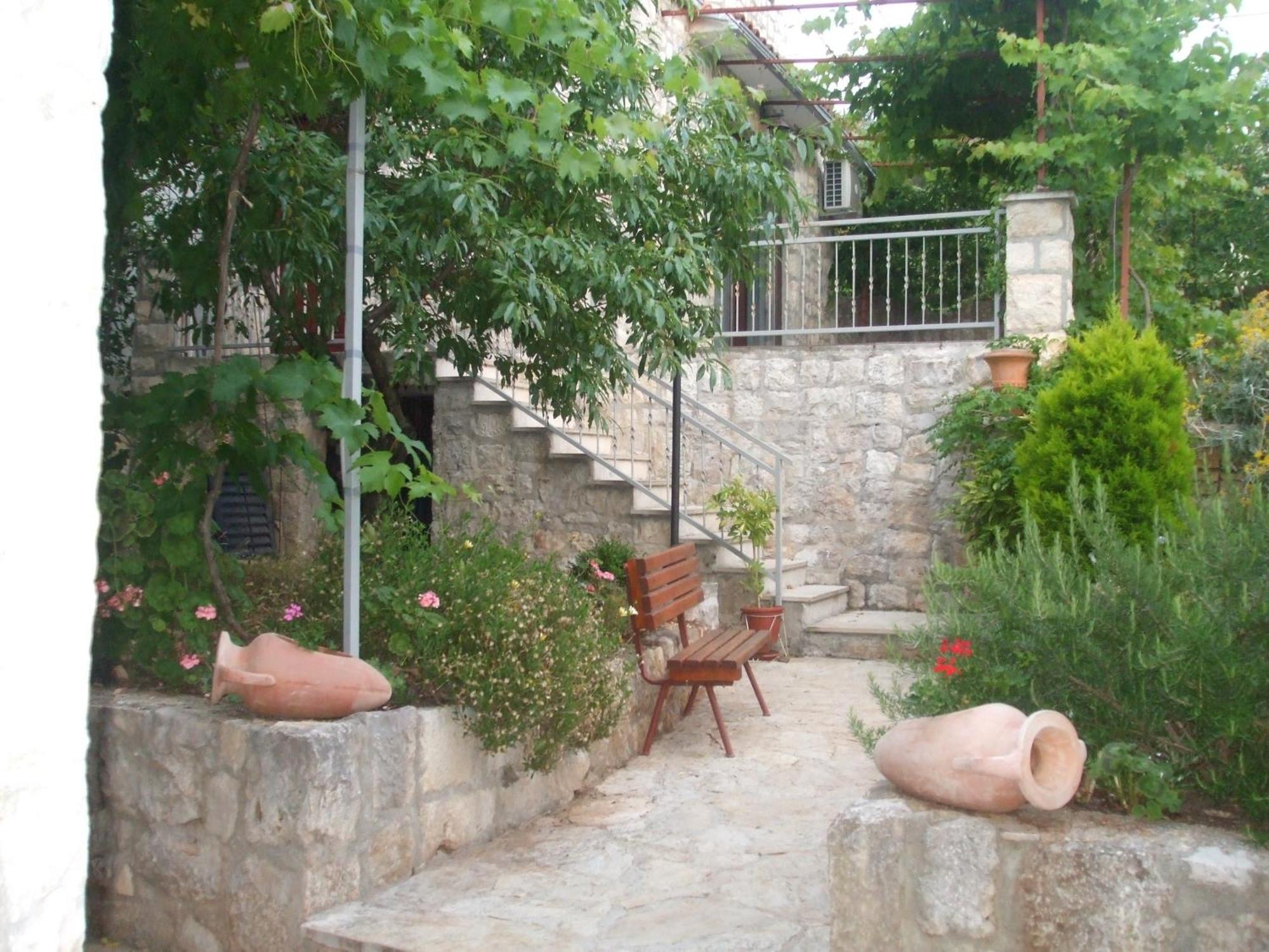 Apartments Marina Supetar Dış mekan fotoğraf