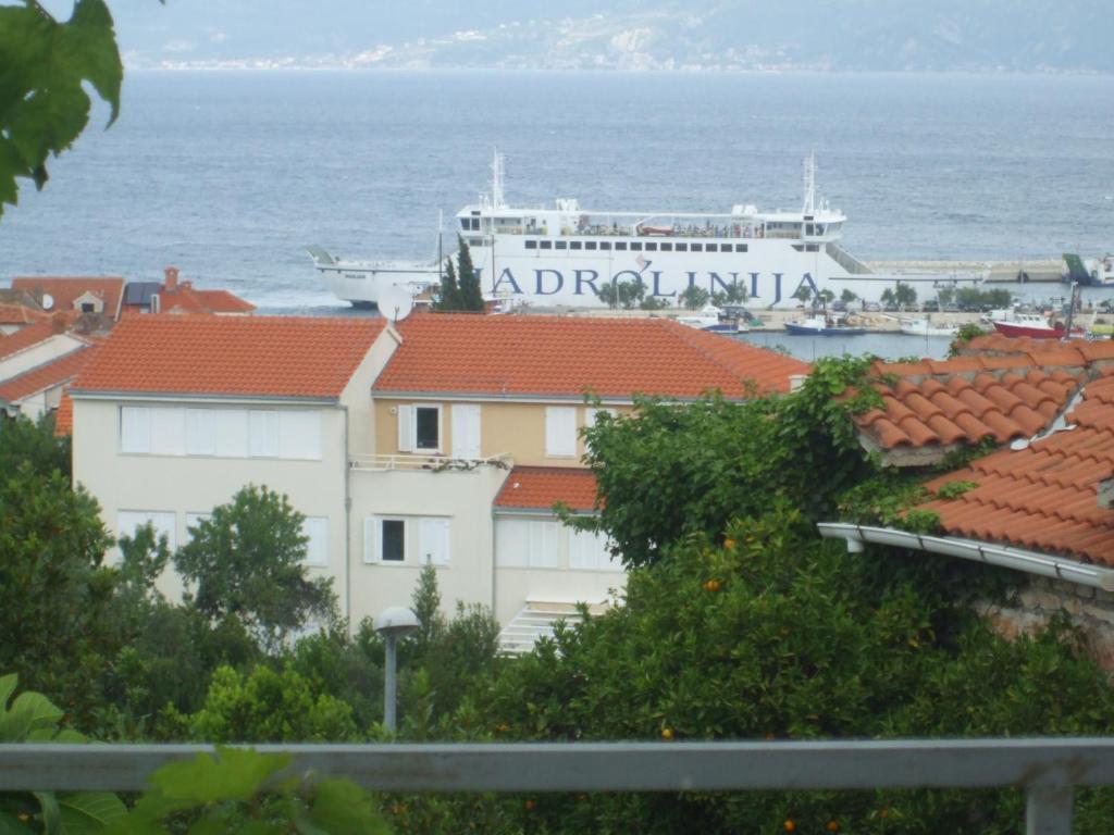 Apartments Marina Supetar Oda fotoğraf